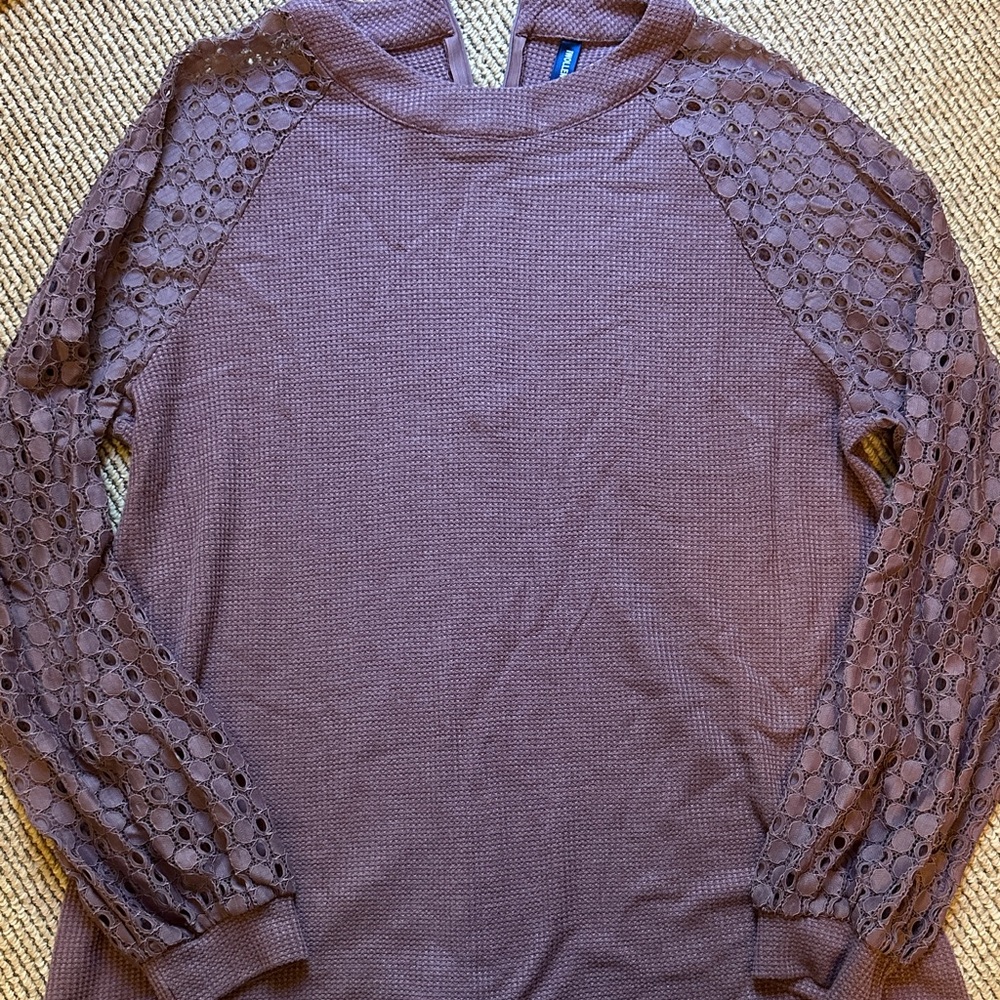 Iwollence Women's Lace Sleeve Crew Neck Sweater - Purple